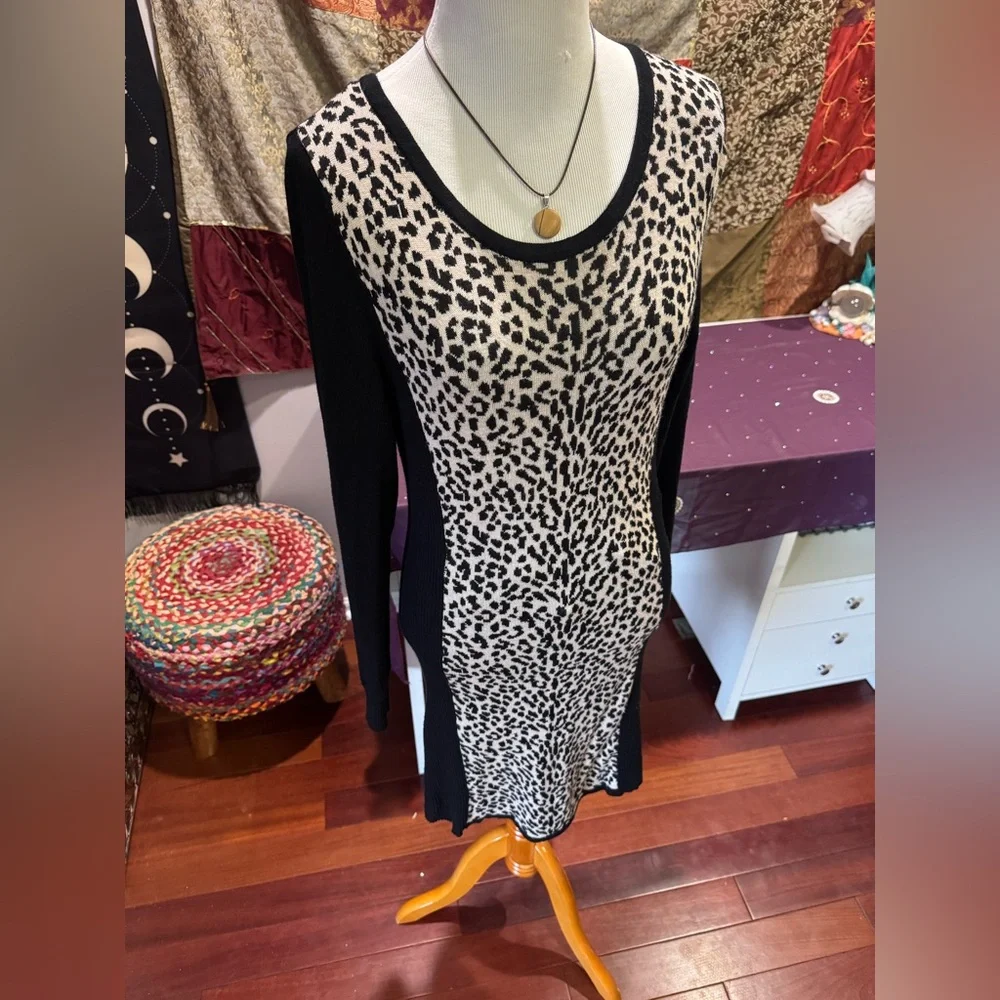 Ultra Flirt Animal Print Long Sleeve Dress - Picture 2 of 4